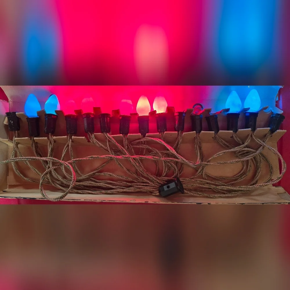 Vintage Glolite Christmas Lights 15 Light Outfit Original Box C7